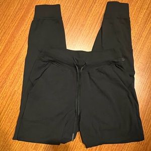 Lululemon ready to rulu jogger